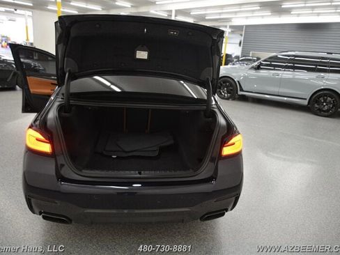 Used 2022 BMW M550i xDrive w/ Executive Package AWD/4WD image 42