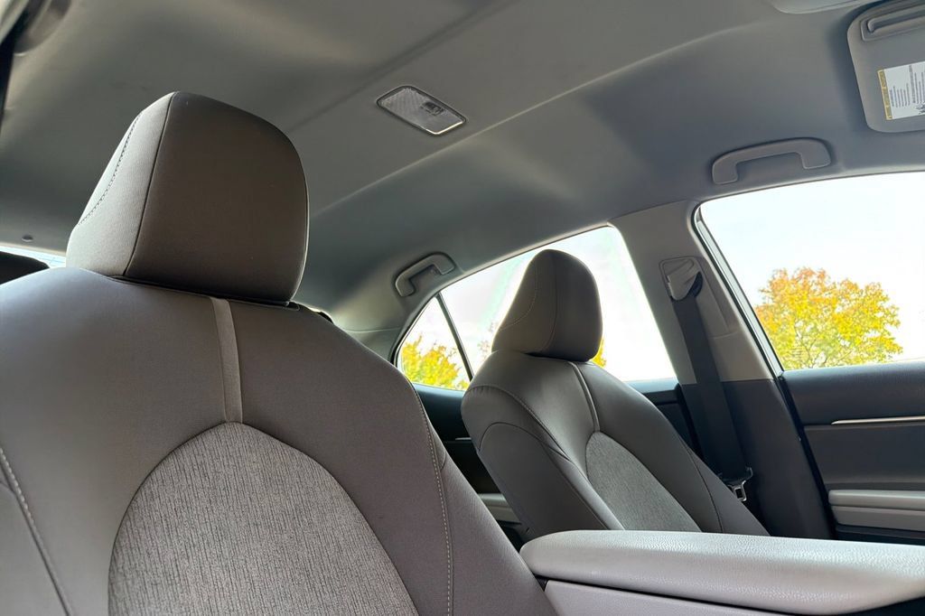 Used 2023 Toyota Camry LE FWD image 13