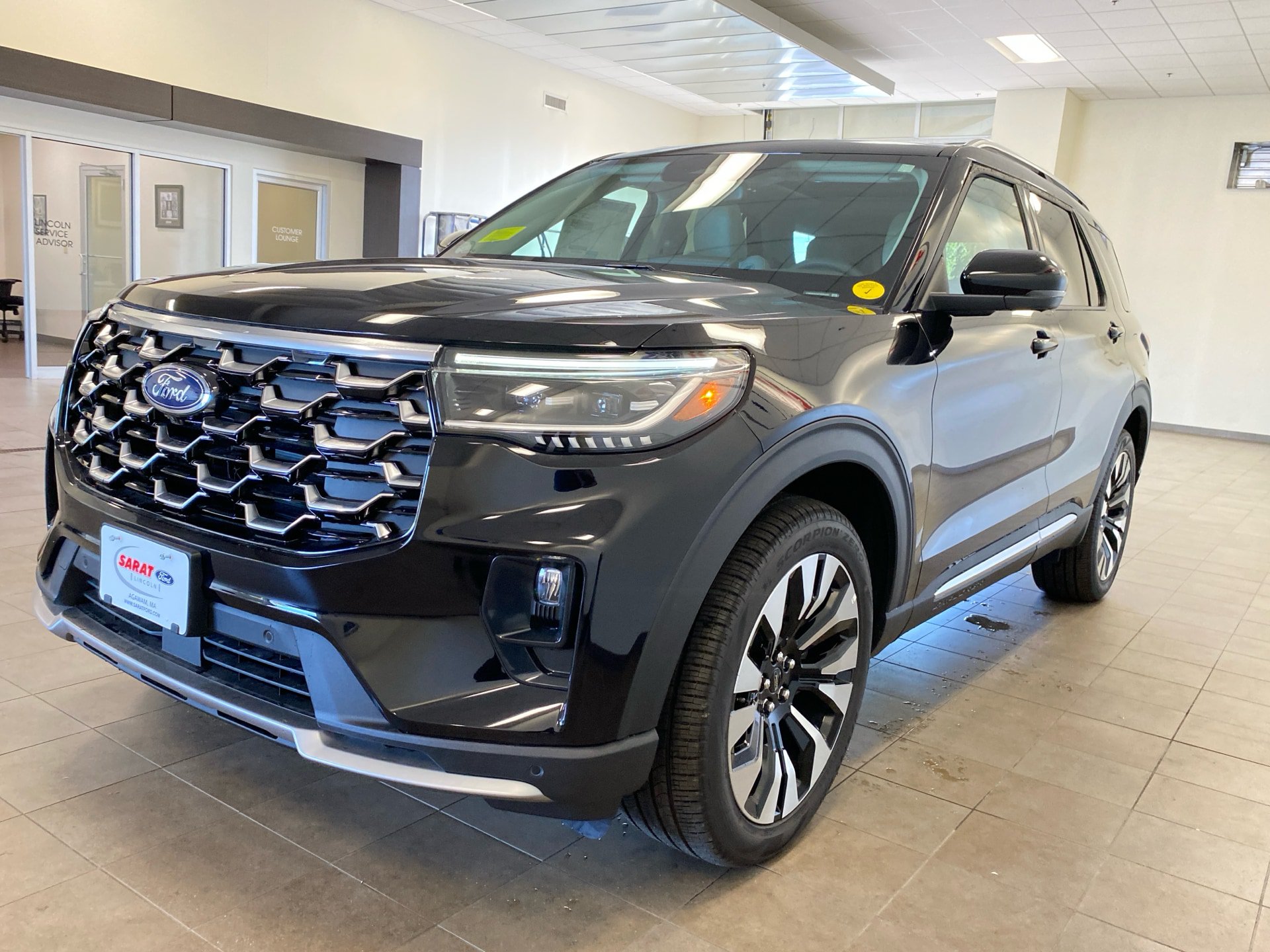 New 2026 Ford Explorer Platinum w/ LUX Leather Package AWD/4WD image 4