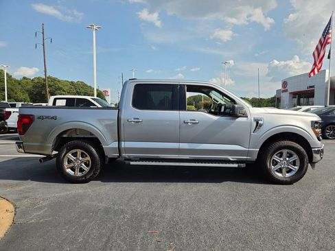 Used 2025 Ford F150 XLT w/ Equipment Group 301A Standard AWD/4WD image 11