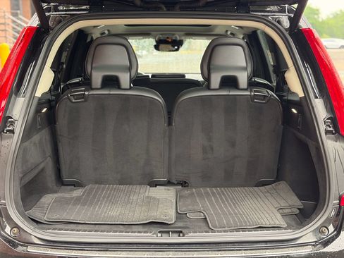 Used 2017 Volvo XC90 T6 Momentum w/ Vision Package AWD/4WD image 23
