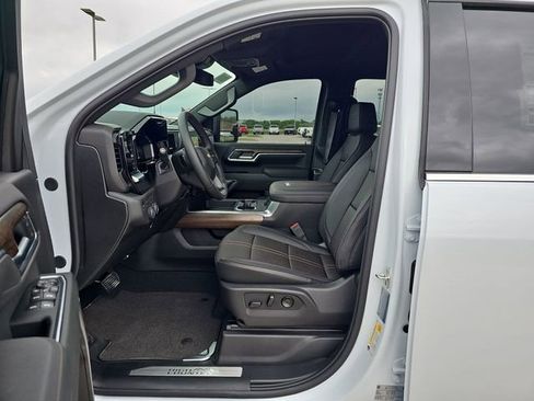 New 2026 Chevrolet Silverado 2500 High Country AWD/4WD image 19
