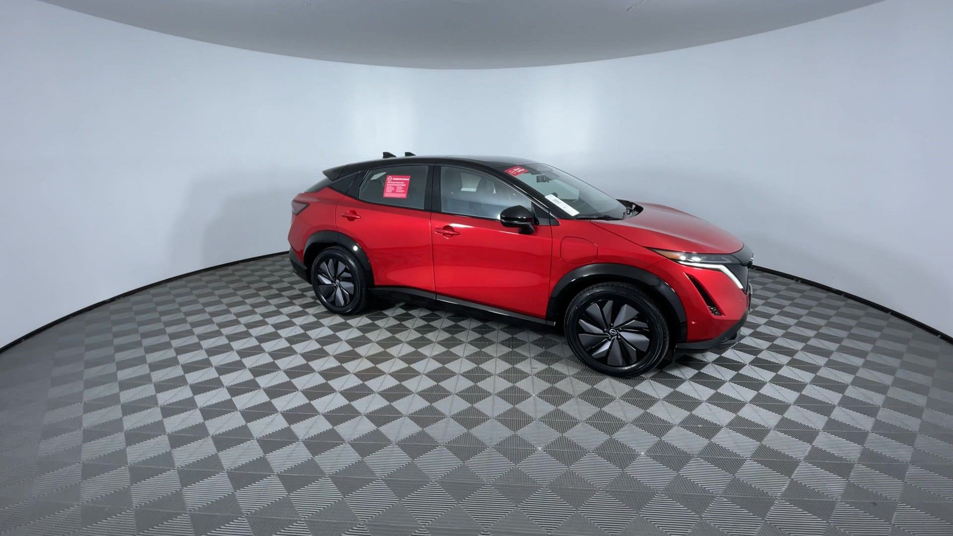 Certified 2024 Nissan Ariya AWD image 2