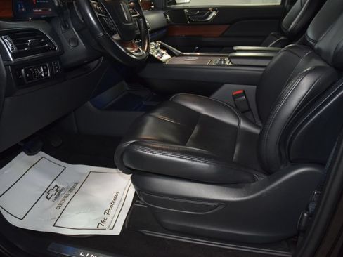 Used 2024 Lincoln Navigator L 4WD image 41