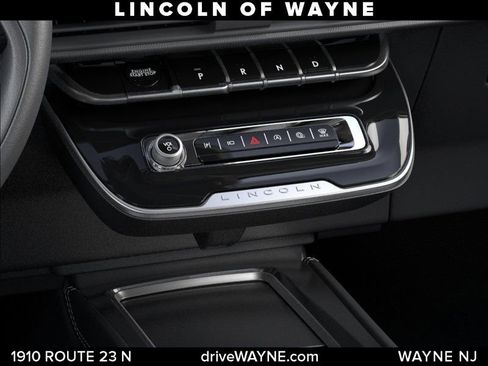 New 2026 Lincoln Corsair Reserve w/ Jet Appearance Package AWD/4WD image 16