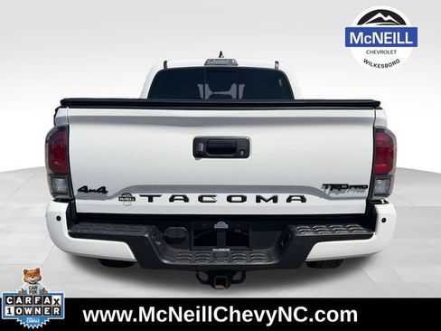Used 2020 Toyota Tacoma TRD Pro AWD/4WD image 7