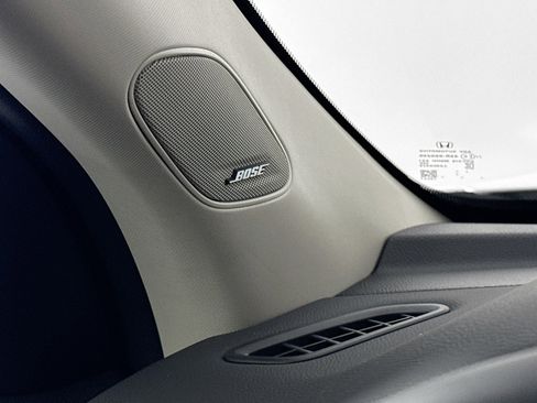 New 2026 Honda Pilot Touring image 19