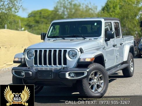 Used 2022 Jeep Gladiator Sport AWD/4WD image 1