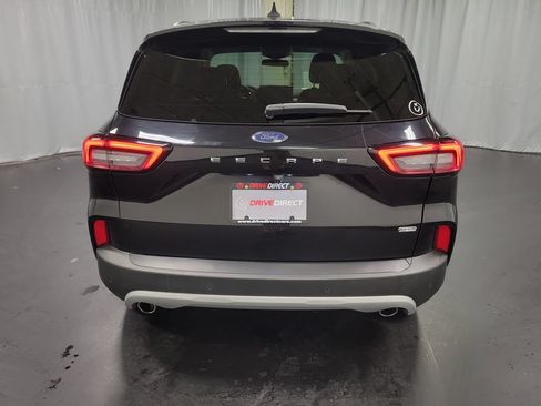 Used 2024 Ford Escape SE FWD image 7