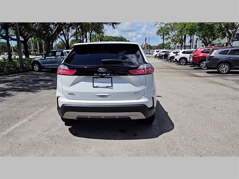 Used 2024 Ford Edge SEL image 32