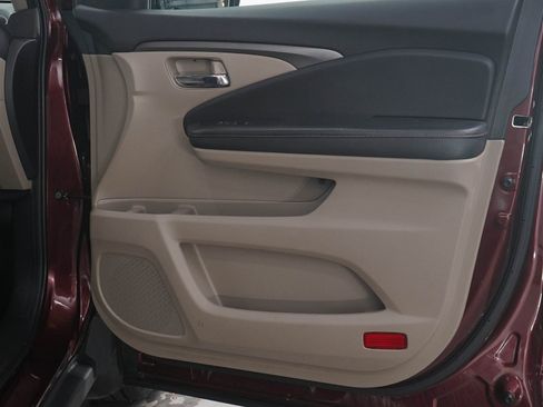 Used 2019 Honda Ridgeline RTL-T image 8