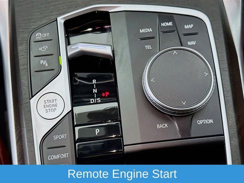 Used 2024 BMW M440i Convertible w/ Premium Package image 22