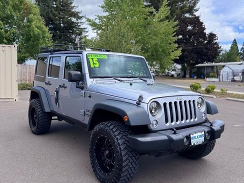 Used 2015 Jeep Wrangler Unlimited Sport w/ Quick Order Package 24S AWD/4WD image 3