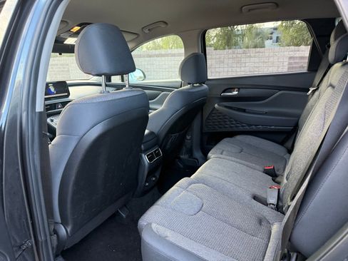 Used 2023 Hyundai Santa Fe SEL image 11