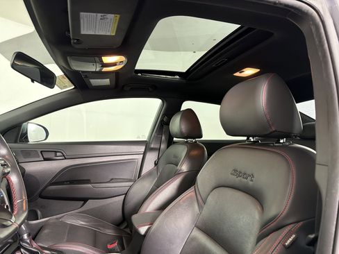 Used 2018 Hyundai Elantra Sport FWD image 13