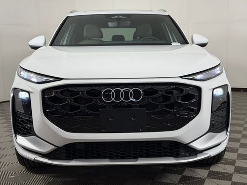 New 2026 Audi Q3 quattro 2.0T AWD/4WD image 6