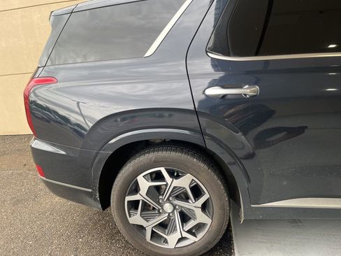 Used 2022 Hyundai Palisade Calligraphy image 6