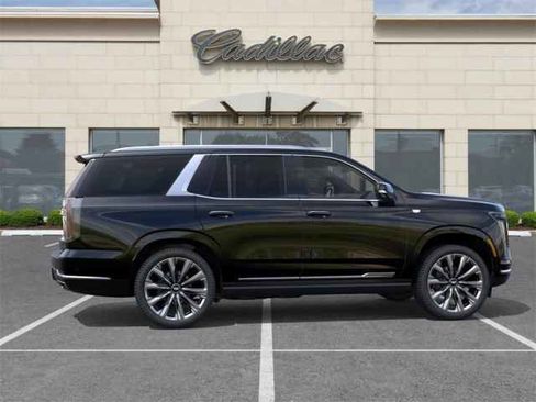 New 2026 Cadillac Escalade Luxury image 5
