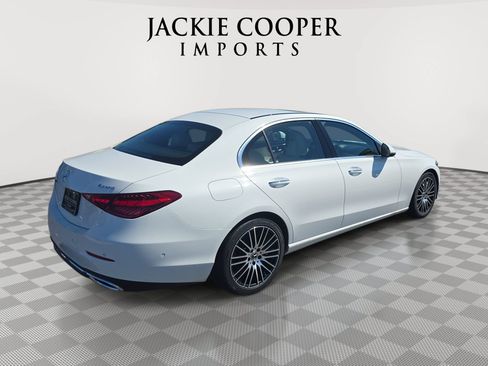 Used 2024 Mercedes-Benz C 300 4MATIC Sedan image 5