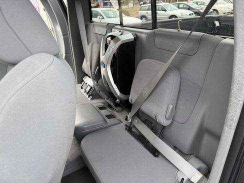 Used 2011 Toyota Tacoma 4x4 Access Cab V6 image 16