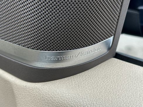 Used 2013 Mercedes-Benz ML 350 4MATIC image 24