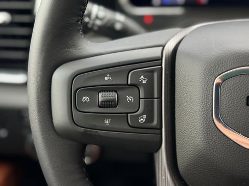 New 2026 GMC Sierra 2500 Denali Ultimate w/ Max Trailering Package image 13