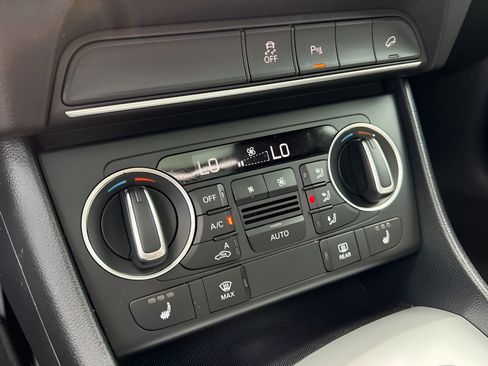 Used 2018 Audi Q3 2.0T Premium FWD image 51
