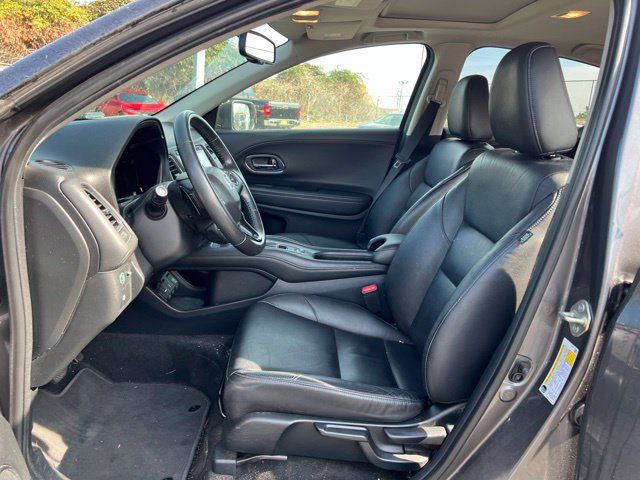Used 2017 Honda HR-V EX-L image 8