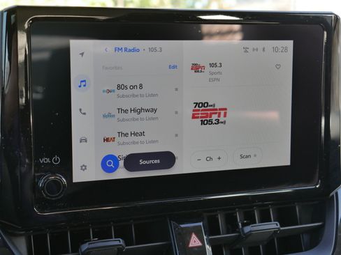 Used 2023 Toyota Corolla LE image 11