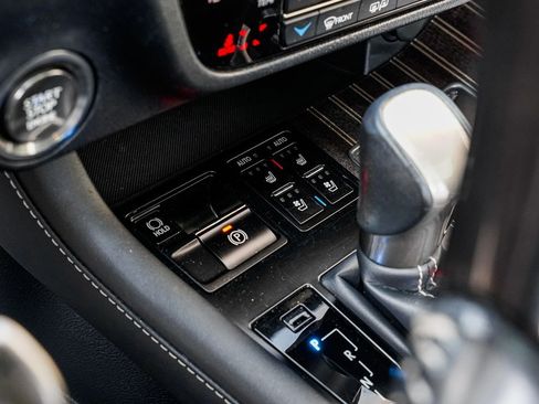 Used 2020 Lexus RX 350L Luxury image 15