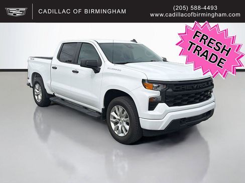 Used 2023 Chevrolet Silverado 1500 Custom AWD/4WD image 3