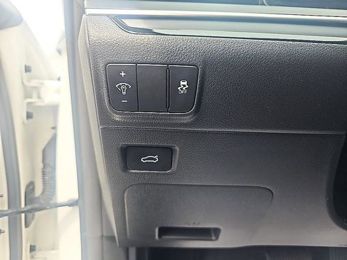 Used 2026 Kia K5 GT-Line w/ GT-Line Premium Package FWD image 14
