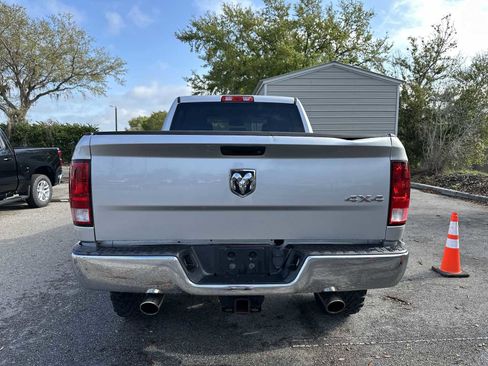 Used 2018 RAM 2500 Tradesman w/ Chrome Appearance Group image 5