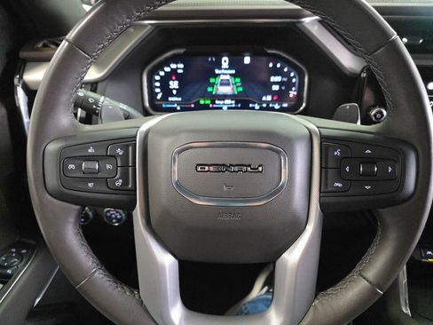 Used 2023 GMC Sierra 1500 Denali image 15