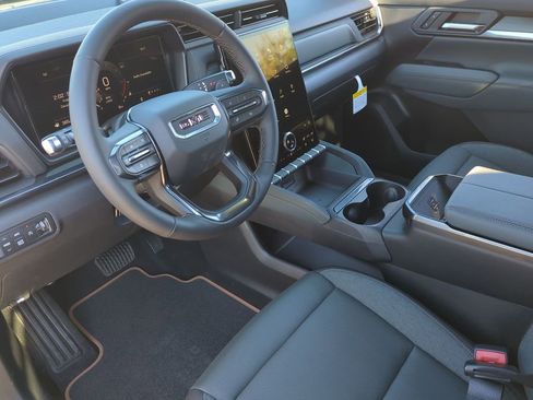 New 2026 GMC Terrain AT4 w/ Technology Package II image 10