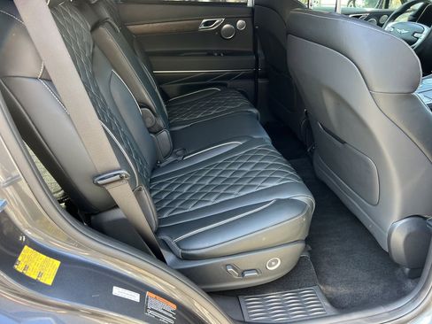 Used 2022 Genesis GV80 3.5T w/ Prestige Package 07 image 13