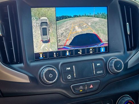 Used 2023 GMC Terrain AT4 w/ Infotainment Package II AWD/4WD image 29