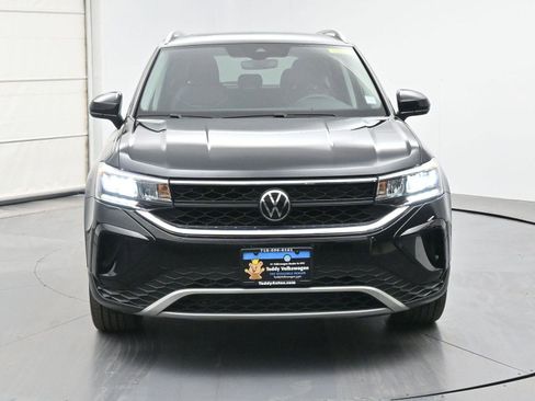Used 2023 Volkswagen Taos SE AWD/4WD image 26