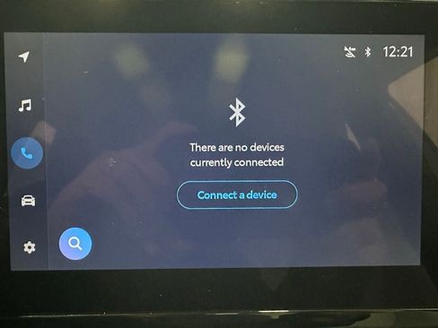 Used 2025 Toyota Corolla Cross L image 28