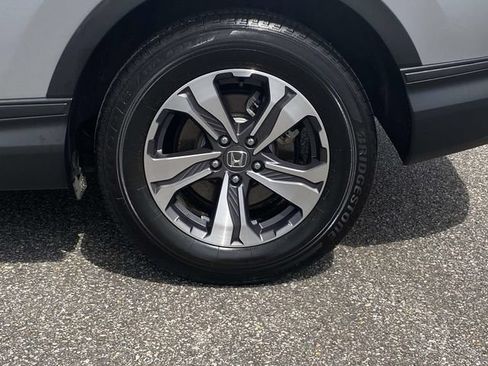 Used 2018 Honda CR-V LX image 9
