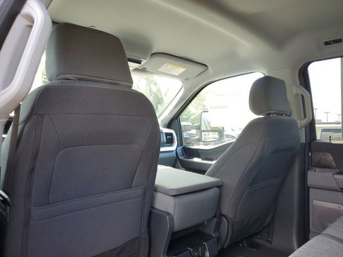 New 2026 Ford F250 XLT w/ XLT Premium Package image 27