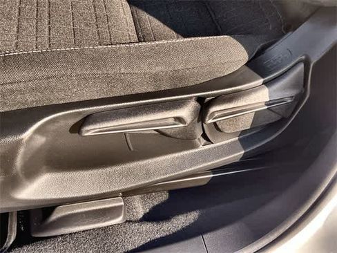 Certified 2024 Honda HR-V LX image 31