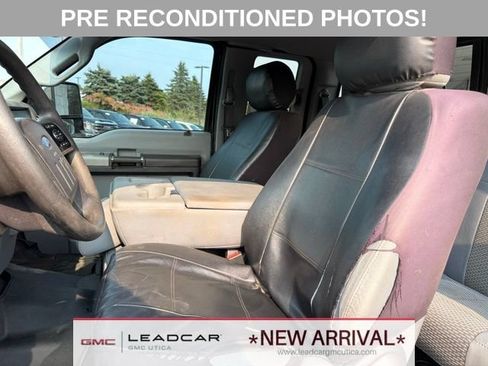 Used 2015 Ford F250 XLT w/ XLT Premium Package AWD/4WD image 17