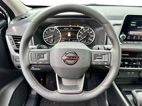 New 2026 Nissan Rogue SV AWD/4WD image 16