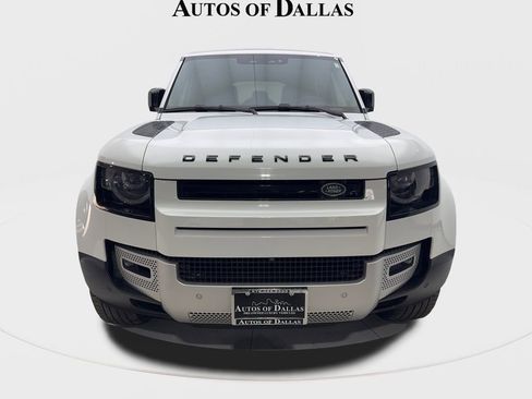 Used 2025 Land Rover Defender 110 S image 3