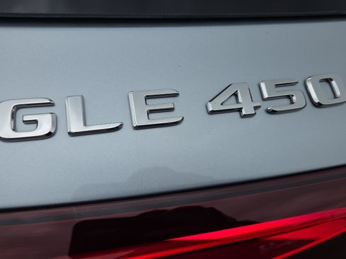 New 2026 Mercedes-Benz GLE 450 4MATIC image 39
