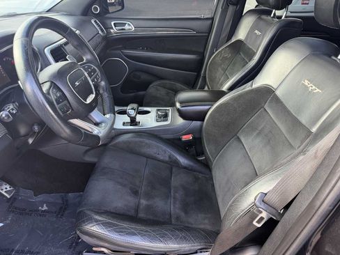 Used 2014 Jeep Grand Cherokee SRT8 w/ Luxury Group II AWD/4WD image 10