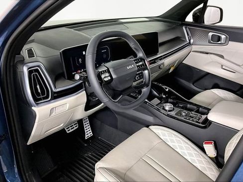 New 2026 Kia Sorento SX Prestige AWD/4WD image 8