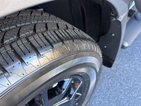 Used 2018 Nissan Frontier SV w/ Value Truck Package image 36