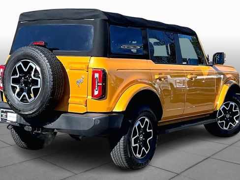 Used 2022 Ford Bronco Outer Banks image 13